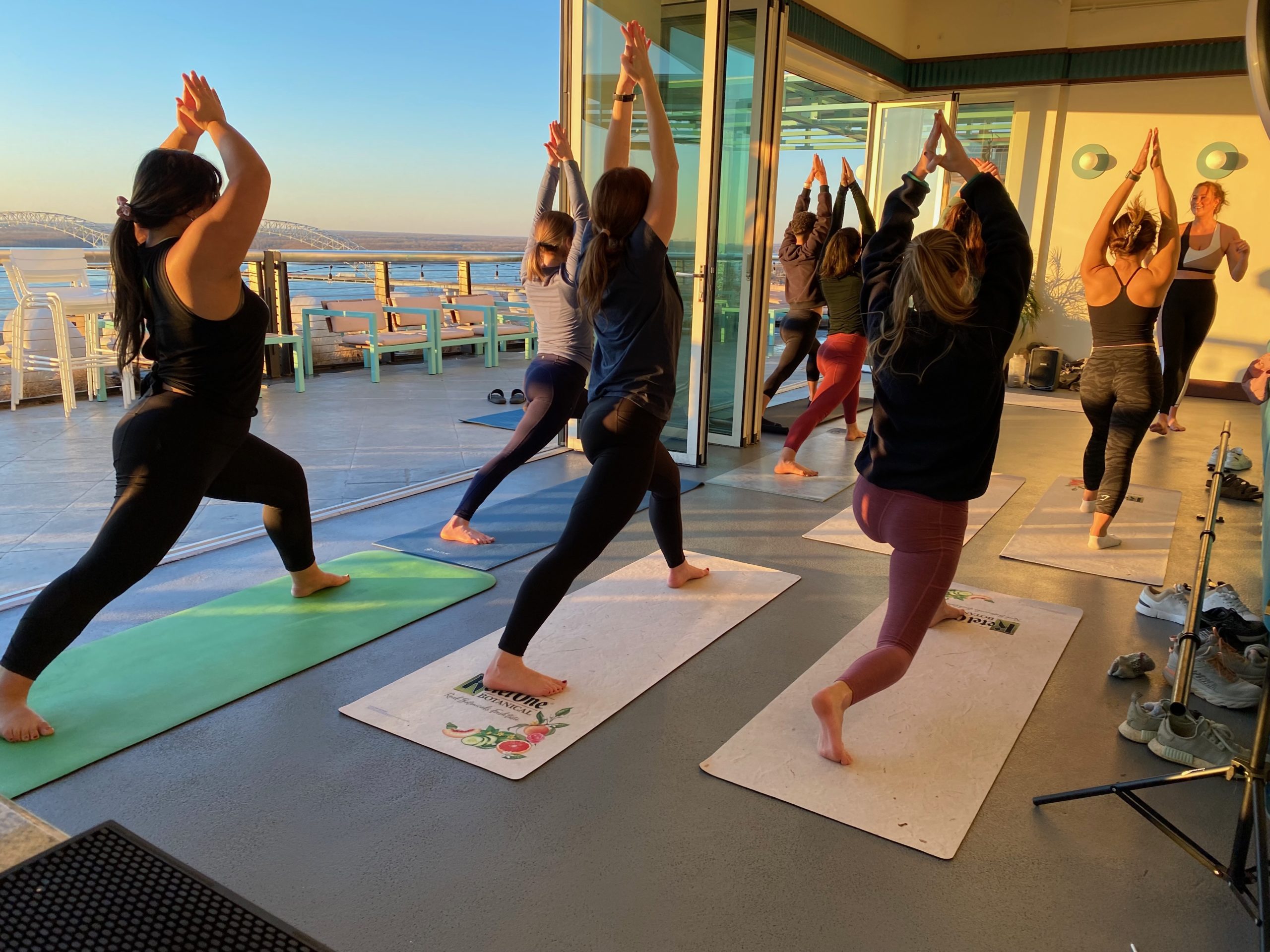 I Love Melville on X: @TheWhippetZA #Melville's first rooftop yoga and  green smoothie session has started🙂. What a view! #yoga #MyMelville   / X